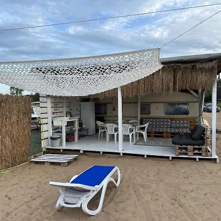 Hub Caravans Gradina * Chernomorets
