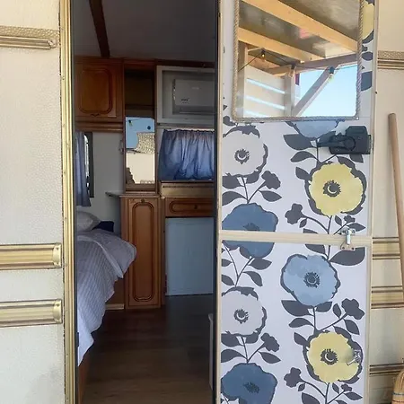 Campeggio Hub Caravans Gradina Chernomorets
